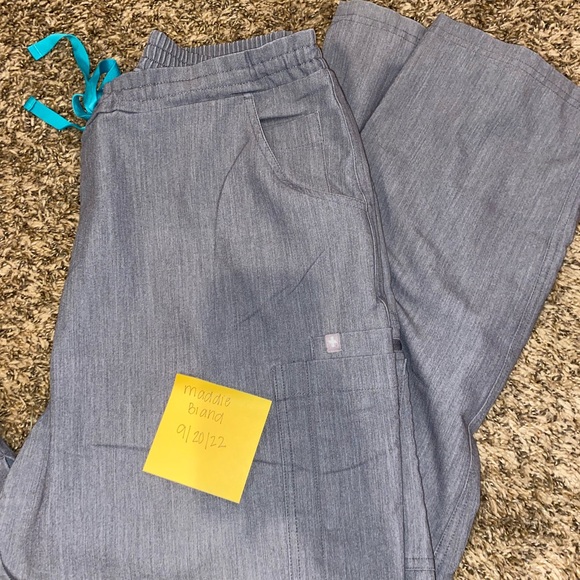 Graphite Figs Set - Picture 3 of 3